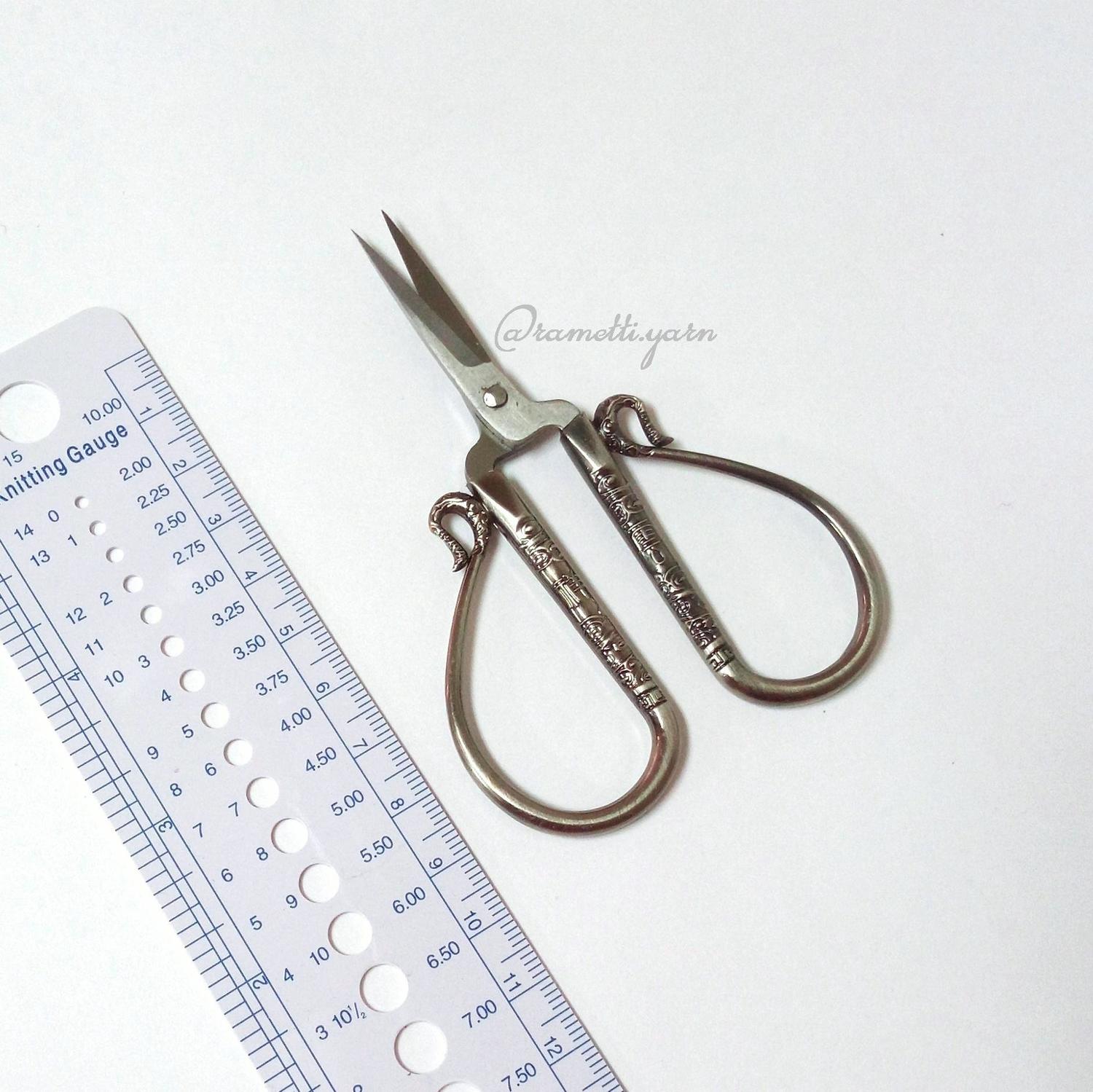 Ножницы для рукоделия (10*6,5см), серебр.